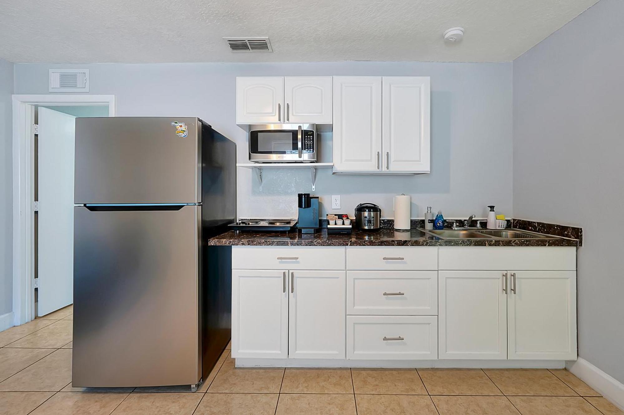 Comfortable Private Room In Tampa: The Wanderlust Ngoại thất bức ảnh